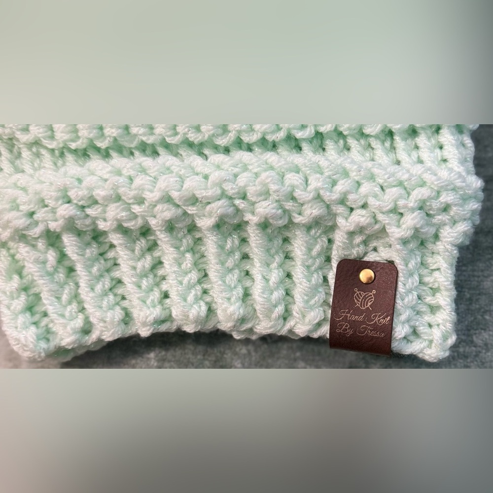 Handmade Hand Crafted Knit Messy Bun Hat adult/teen size sparkly mint green - Picture 2 of 3